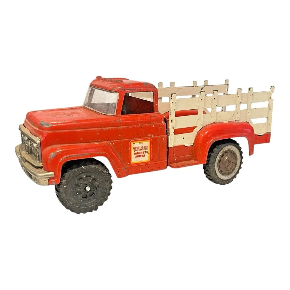Vintage 1960's Hubley Mighty Metal Farm Truck 800 GMC White Side Grates Toy